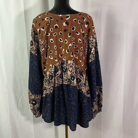 Hailey & Co. Navy Brown & Beige Mixed Print V-Neck Babydoll Blouse - Picture 3 of 16